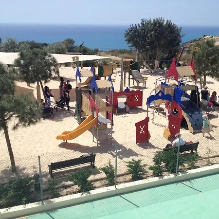 Apartment Theseus Village 2 Bed With Enviable Position On Communal Pool *