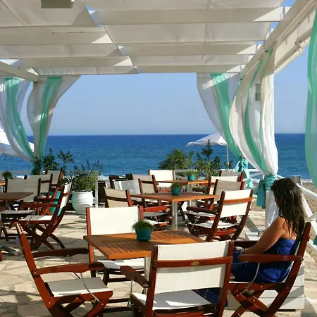 Apartment Theseus Village 2 Bed With Enviable Position On Communal Pool Kouklia