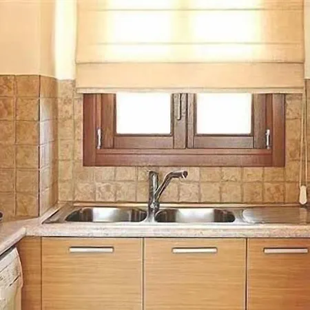 Theseus Village 2 Bed With Enviable Position On Communal Pool *